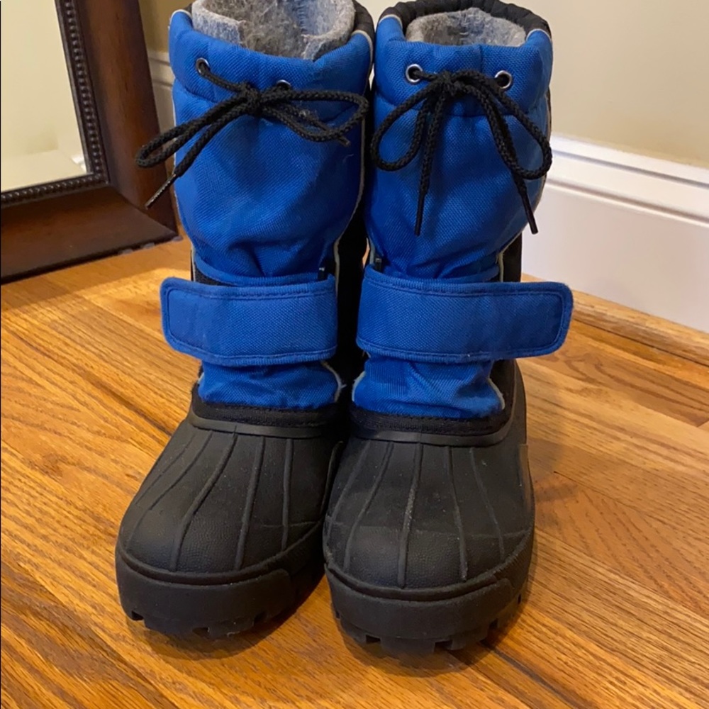 Kid LLBean snow boots